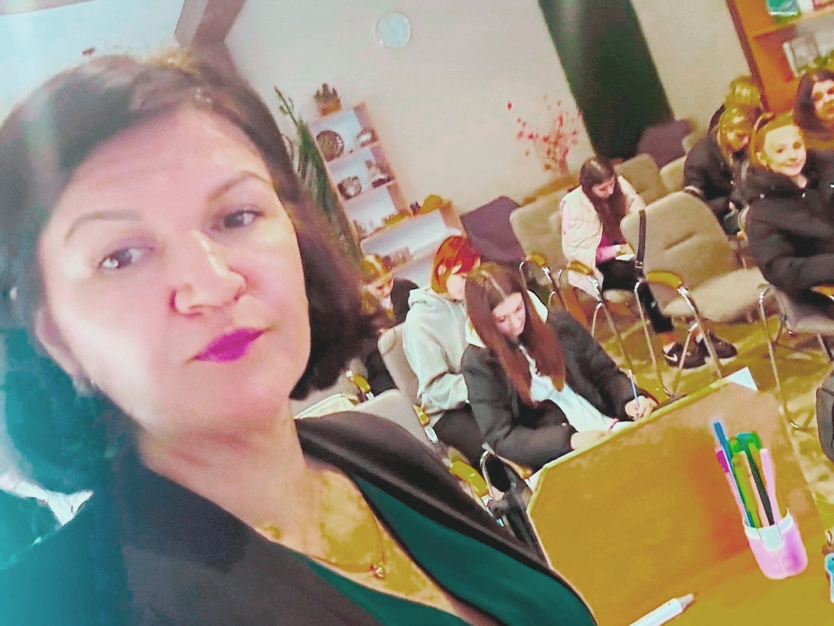 З великим задоволенням магістри-практиканти проводили заняття з студентами-бакалаврами